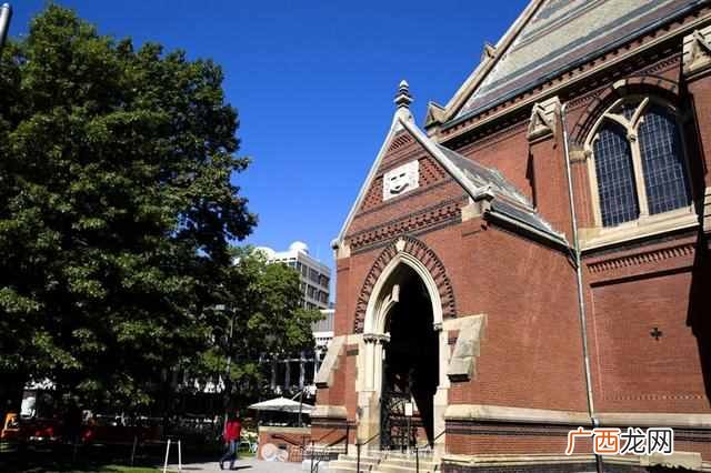 美国哈佛大学地址在哪里（美国哈佛大学到底有