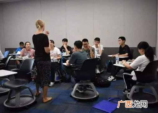 美国留学学费需要多少钱（美国留学学费什么时