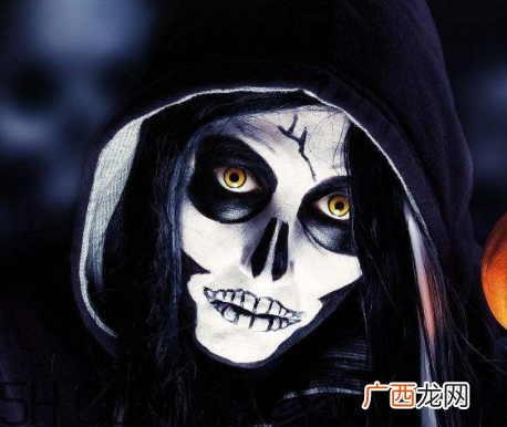 万圣节隐形眼镜多少钱？哪里买？