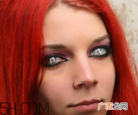 万圣节隐形眼镜多少钱？哪里买？