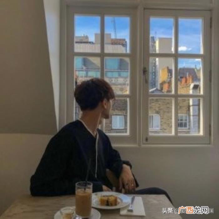 出轨后还想两边讨好 出轨男人两边舍不得的后果