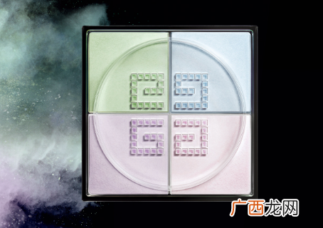 散粉和防晒喷雾的使用顺序