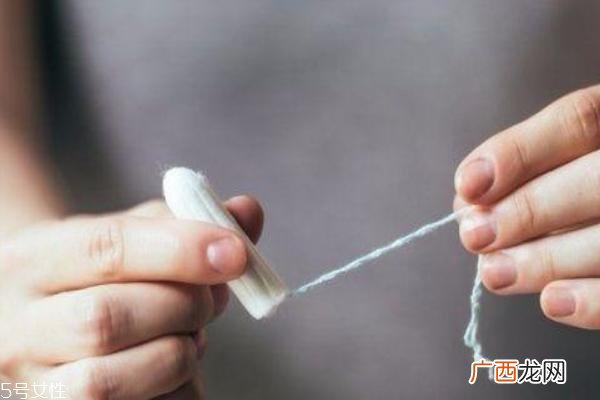 卫生棉条夜间可以用吗白天和夜晚用一样的吗