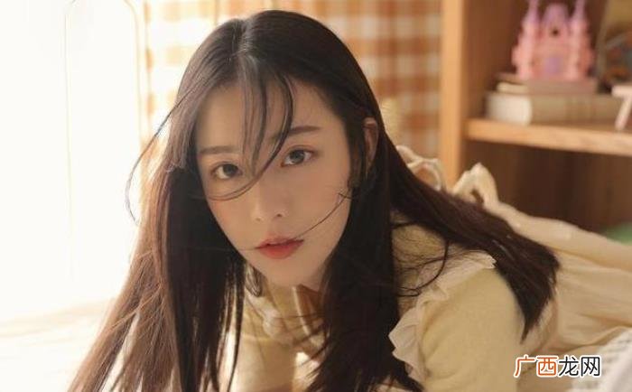 射手男喜欢的女生打扮，十二星座男喜欢什么发型的女生