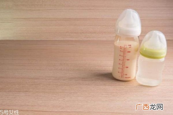 奶瓶多久换一次好用的奶瓶品牌推荐