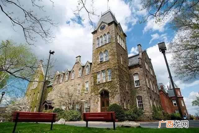 伊利诺伊理工大学专业排名多少（伊利诺伊理工