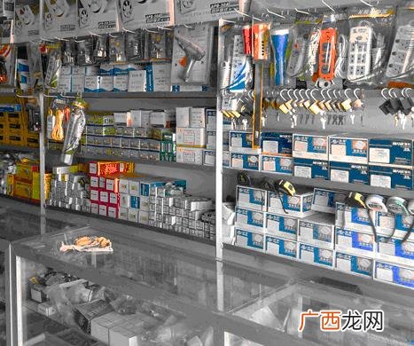 现在开五金店赚钱吗 开一个五金店赚钱吗