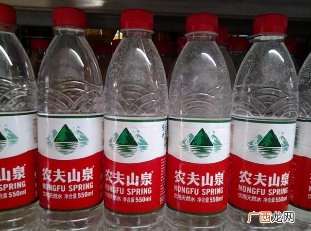 矿泉水代理利润大吗 矿泉水代理一年赚多少