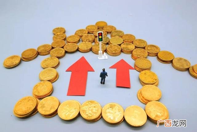 干什么最挣钱一个月上百万,干什么最挣钱一个月上万