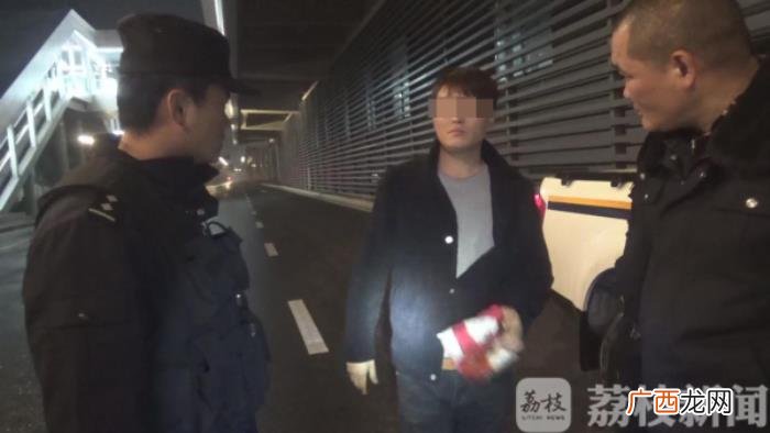 常州一男子疑妻出轨连报警7次 老婆出轨报警怎么处理