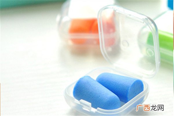 耳塞戴不进去怎么办耳塞正确佩戴方法