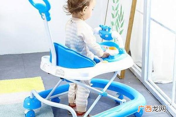 学步车是否有利于婴幼儿学步学步车是圆形的好还是U型的好