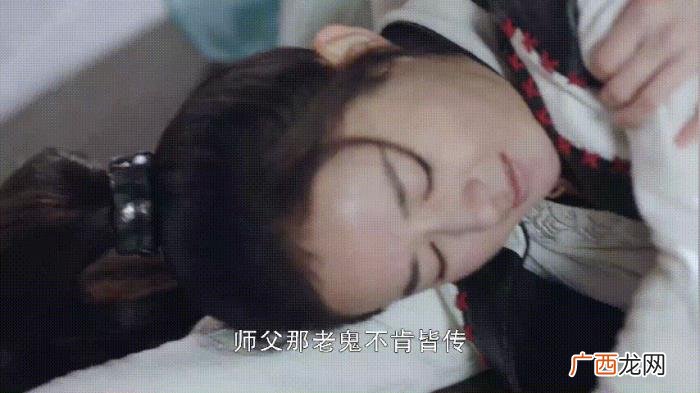 赵丽颖肚子，赵丽颖把受伤演成肚子疼