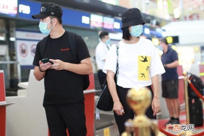 胡可与老公沙溢同框 胡可老公是谁
