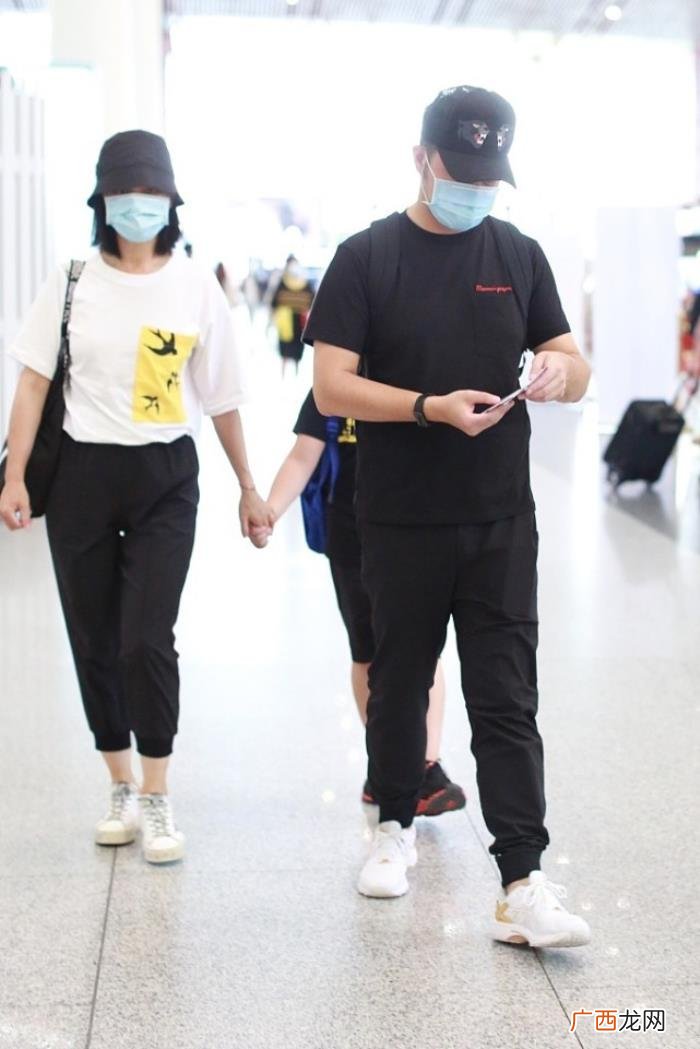 胡可与老公沙溢同框 胡可老公是谁