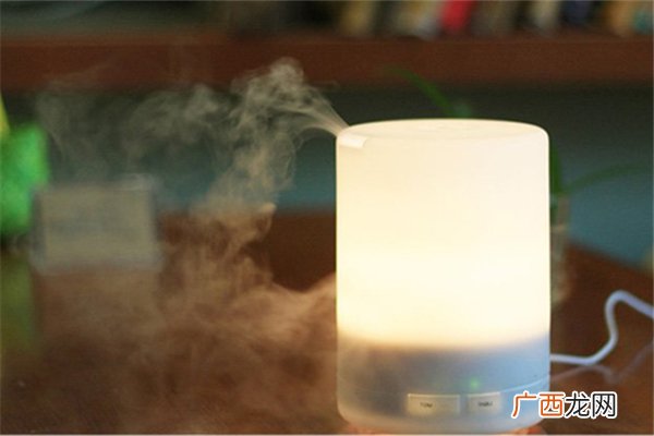 加湿器买有雾的还是无雾的加湿器买多大容量好