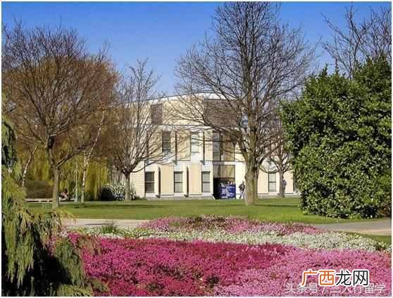 肯特大学在哪个城市（肯特大学留学费用需要多