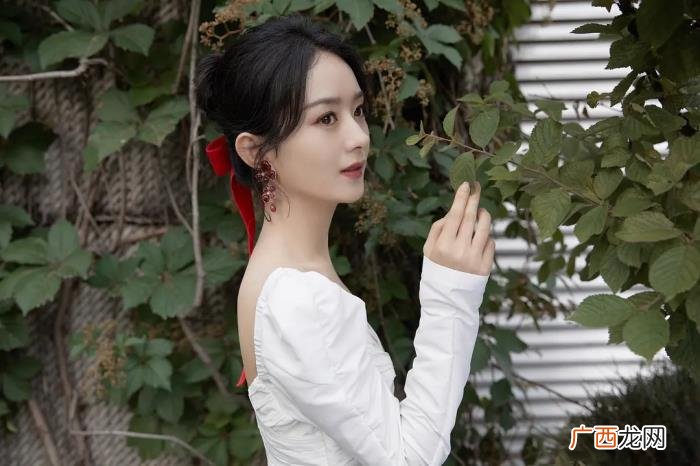 王一博和赵丽颖还会合作，赵丽颖粉丝还抵制和王一博合作