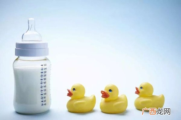新奶瓶应该怎么消毒新奶瓶奶嘴需要开孔吗