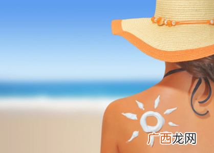 防晒霜用量越多越好吗_每次用多少合适