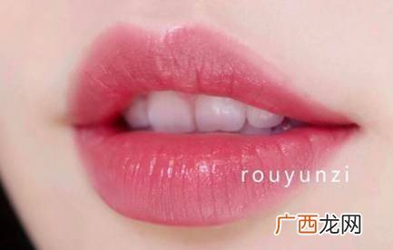 素颜口红色号推荐 素颜怎么涂口红好看吗