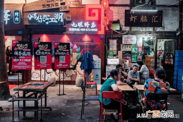开超市新手怎么进货,开小卖店需要什么条件