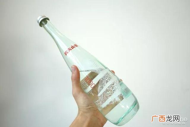 voss芙丝矿泉水多少钱一瓶 voss矿泉水多少钱