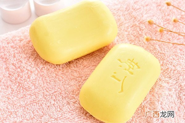 上海硫磺皂可以洗头吗上海硫磺皂可以去头皮屑吗