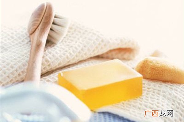 上海硫磺皂可以天天用来洗澡吗上海硫磺皂用多久有效果