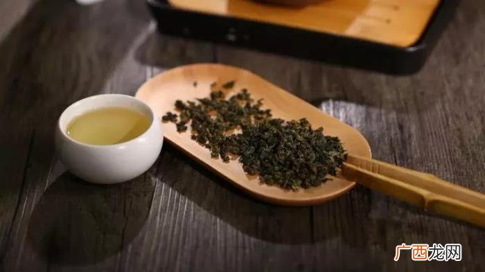 一个人静静喝茶的句子 喝茶的说说
