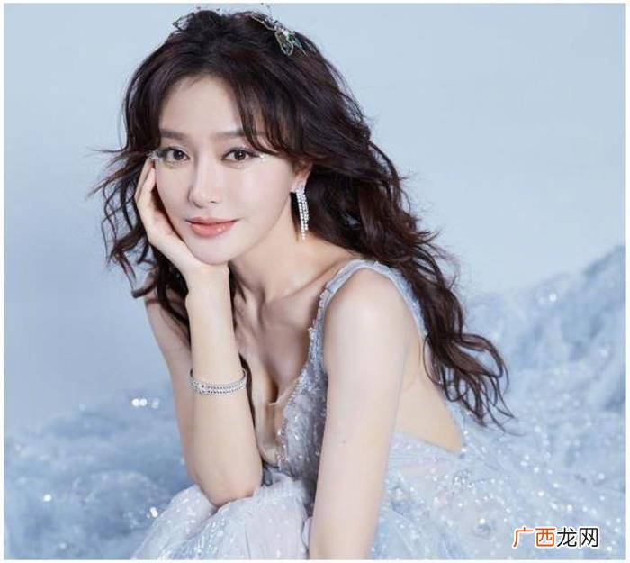 黄晓明的前女友对比 黄晓明女友图片