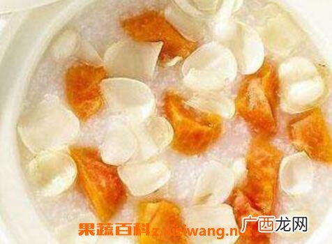 百合蒸冰糖的功效与作用