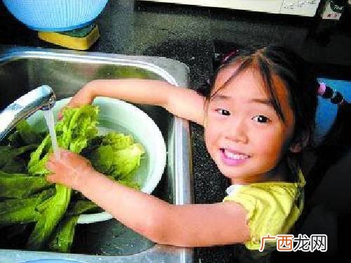 怎样培养宝宝做家务的好习惯