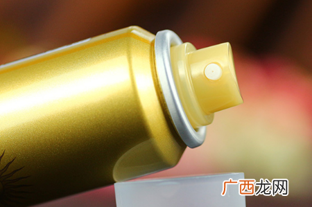 安耐晒喷雾的正确用法 安耐晒喷雾好用吗