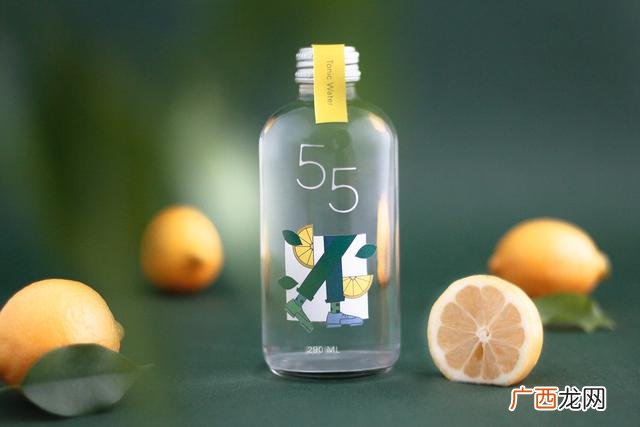 瓶子好看的矿泉水,矿泉水包装