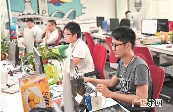 小县城做什么兼职赚钱(县城适合兼职的工作大
