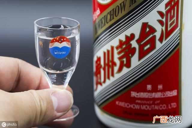 现在市场什么酒的销量好?中国销量最好的白酒