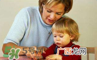 孩子浮躁没耐心怎么加强教育？孩子的心理教育要怎么做？