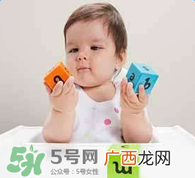一岁宝宝玩什么游戏好？一岁宝宝适合玩什么游戏？