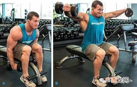 男生肩窄穿什么短袖（男生肩膀窄怎么锻炼改善