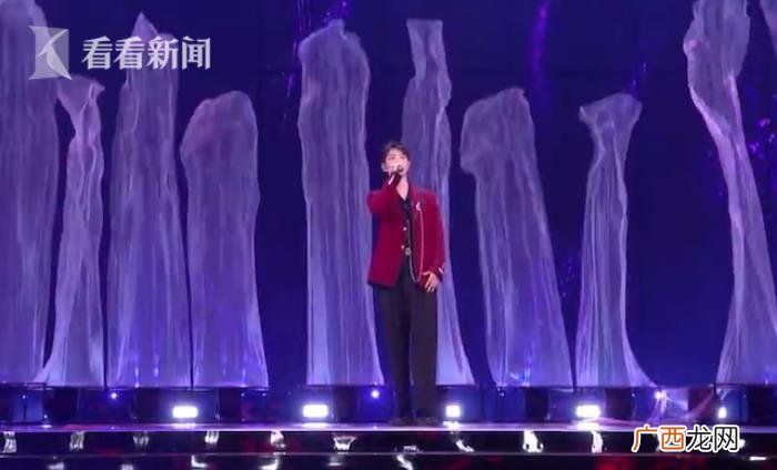 肖战上东方卫视，肖战东方卫视跨年晚会压轴