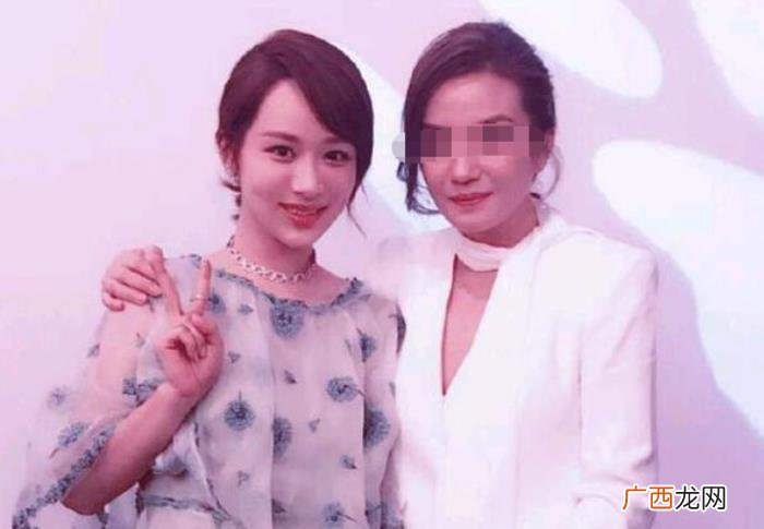 肖战杨紫关系，杨紫和肖战到底得罪了谁
