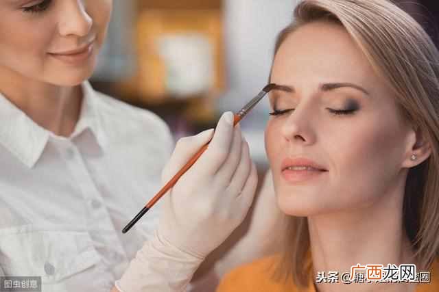 化妆都需要什么工具以及化妆品（美妆达人教你