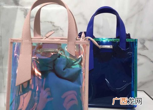 小ck镭射系列卖多少钱 小ck镭射包有几个颜色