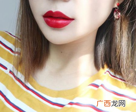 雅诗兰黛310口红是什么颜色_适合黄皮吗