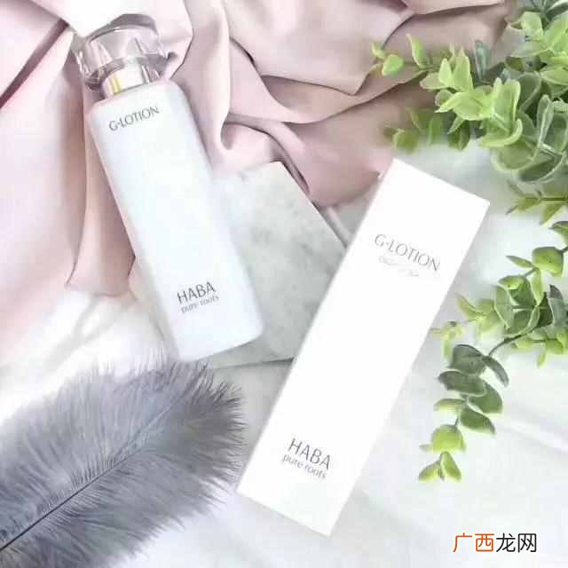 油性皮肤用什么化妆品补水效果比较好（女油性