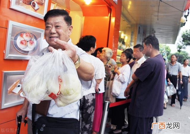 一个女人做什么小生意比较好,单身女人做什么生意