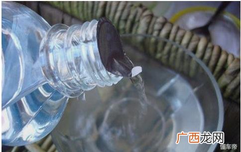玻璃水的配制方法视频 洗车液的制作方法