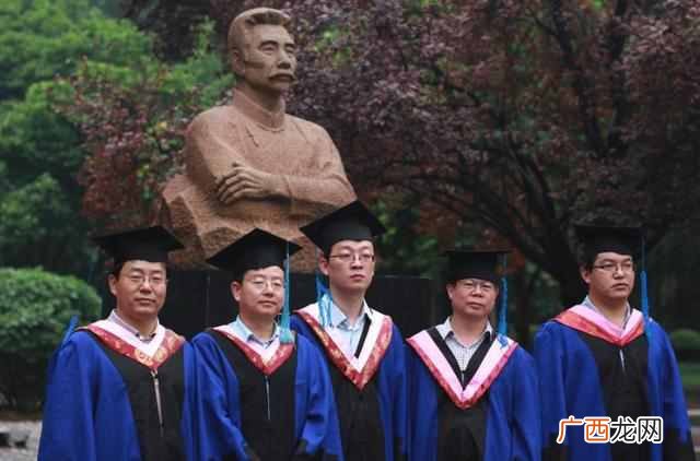 男生女生大学现在学什么专业好（未来最吃香的