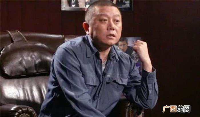 王朔和冯小刚合作电影，曾经是好友的冯小刚和王朔为何渐行渐远